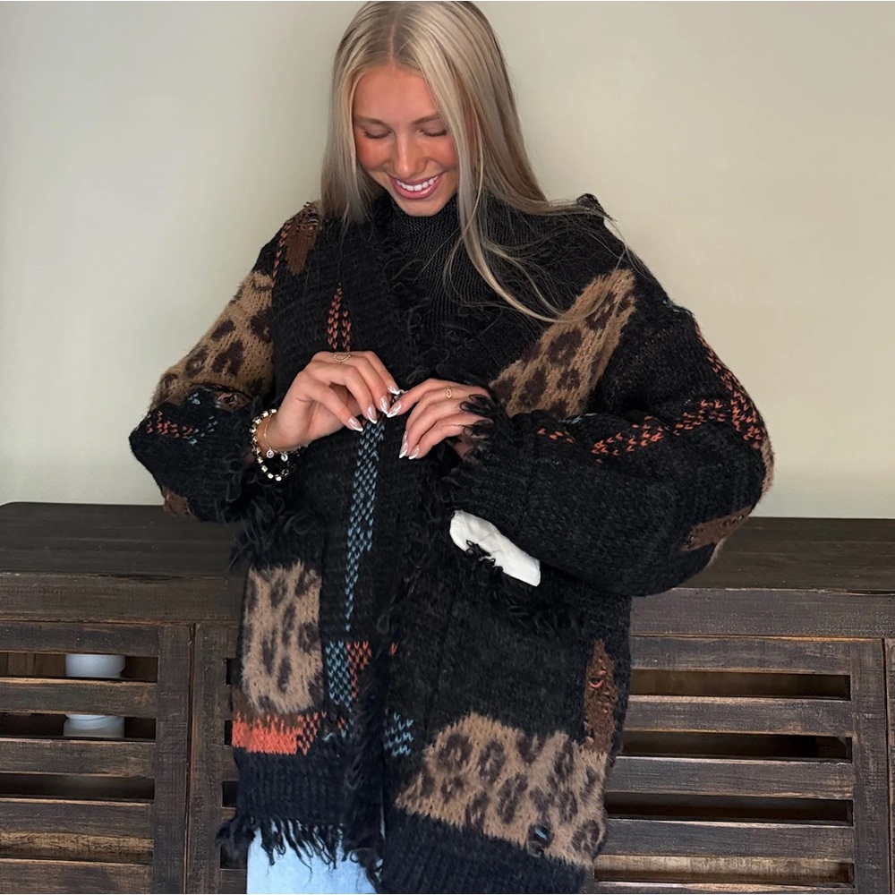 POL Cozy Black and Brown Women's Sweater